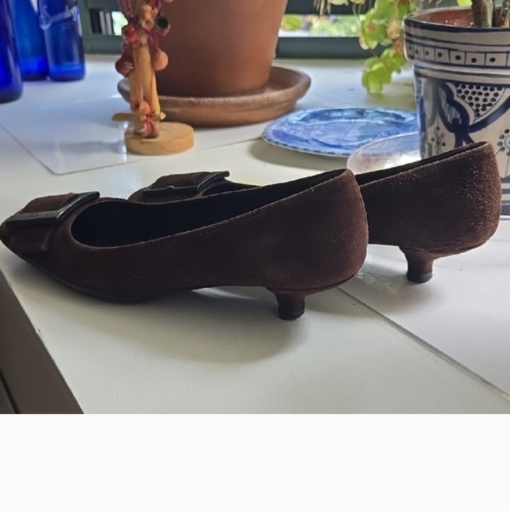 Preowned Brown Prada Shoe , Size 39 And Half .